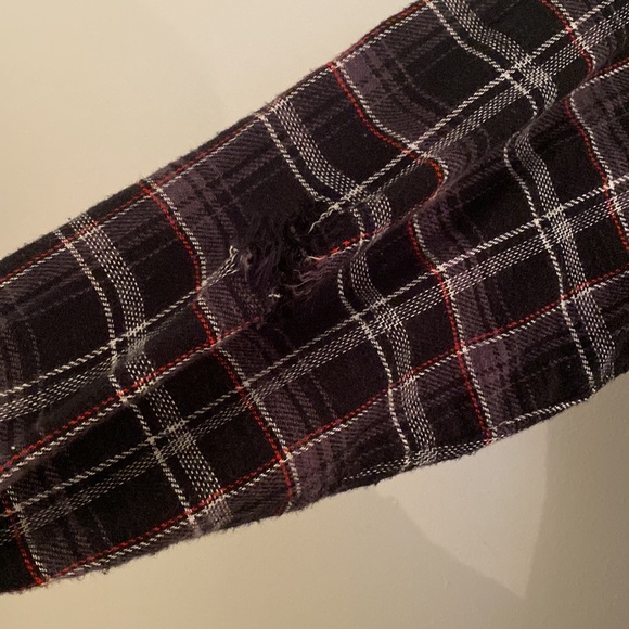 Oversized Flannel - Picture 3 of 5